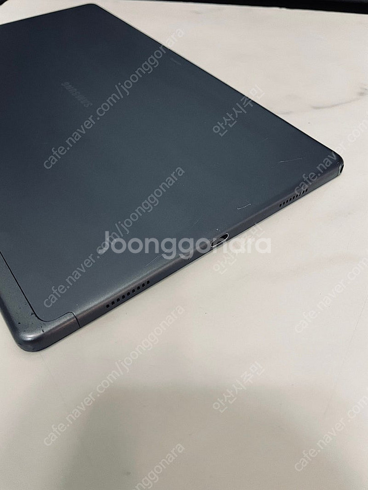 갤럭시 탭A7 블랙 64기가 액정깨끗! WIFI 10만원 판매합니다--2